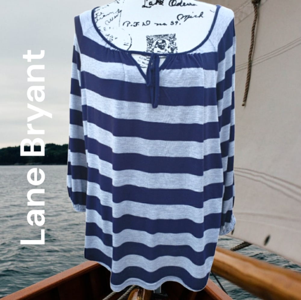 Lane Bryant Blue & gray top